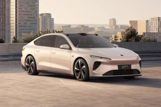 Nio Et7 Vier deuren en vijf zitplaatsen 0