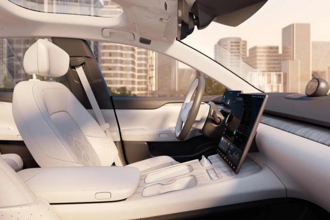 Nio Et7 Vier deuren en vijf zitplaatsen 4