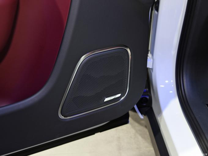 In voorraad Hongqi E-Hs9 Nieuwe of gebruikte Chinese Nieuwe elektrische auto met 4WD motor 6 zitplaatsen 690km Hongqi E-Hs9 9